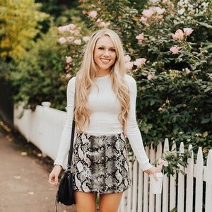 Meet your Posher, Julia